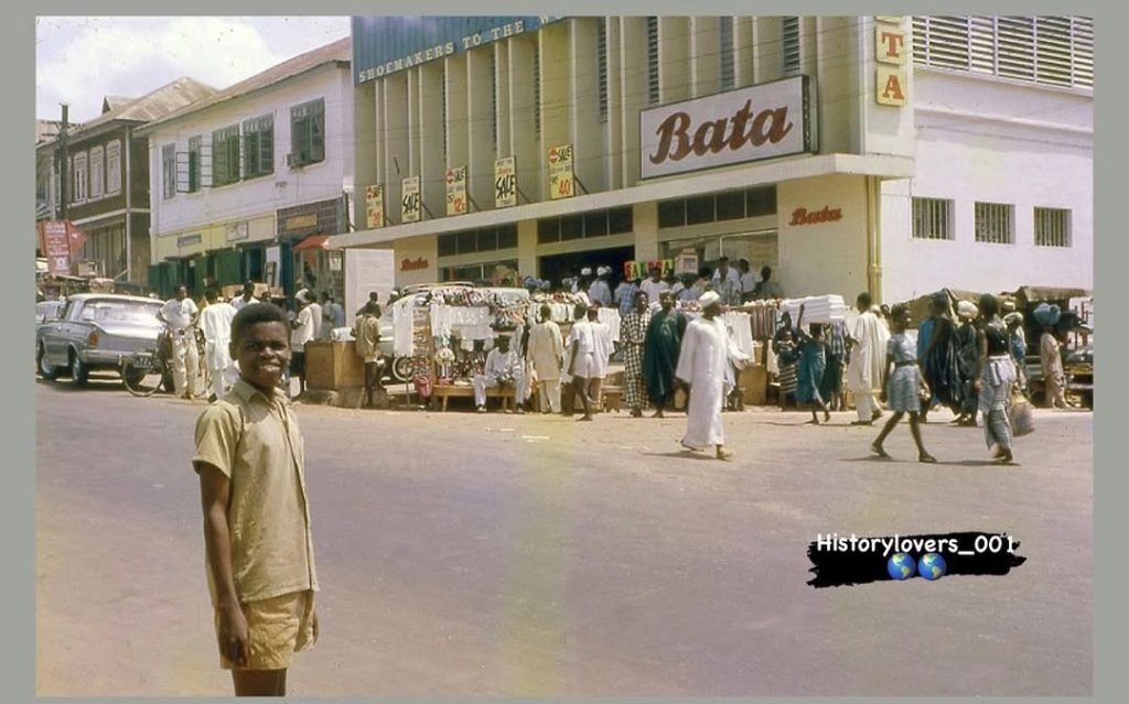 A photo capturing BATA store in the city of Ibadan 1960s From the 1930s, up until the 1990s, Bata store was one the most reputable store for leather shoes and boots. The start of a new academic session was alw (1)