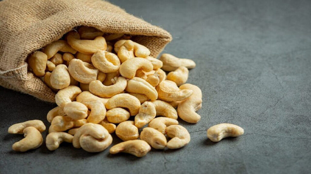 Cashew nuts