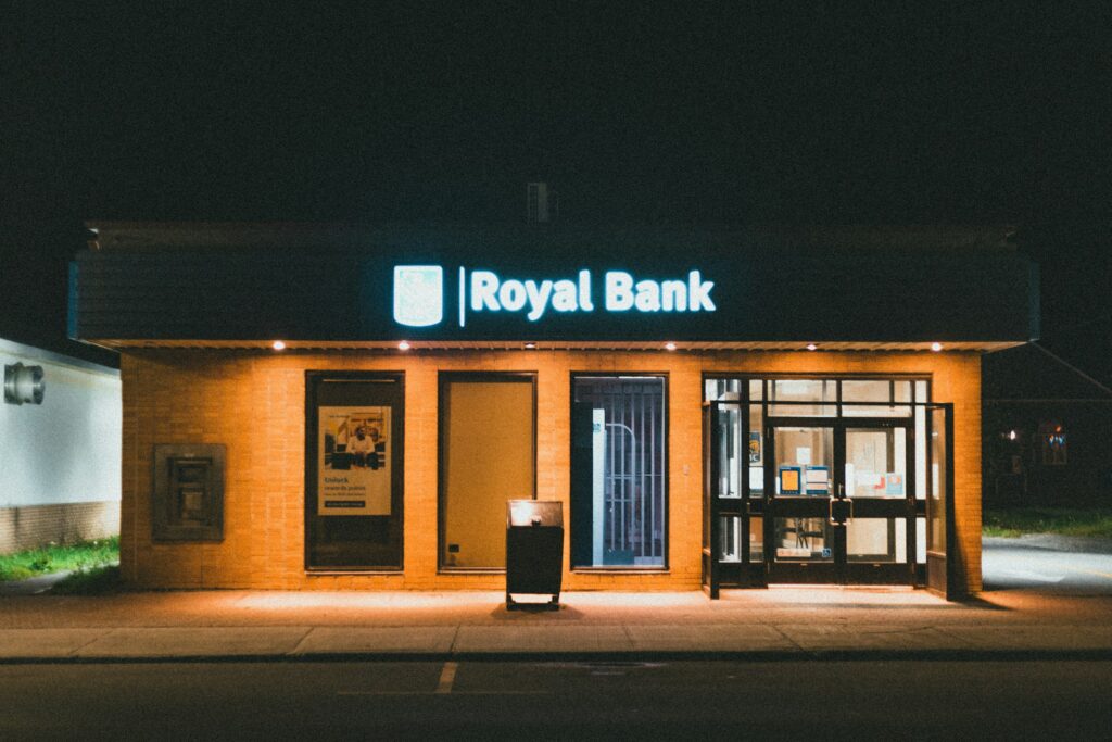 Royal bank - best banks in Canada for immigrants